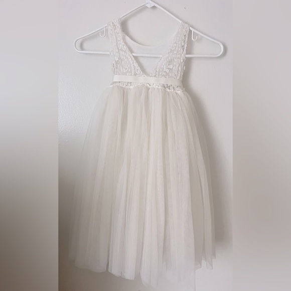Flower girl dress Sz 3T - Picture 2 of 3
